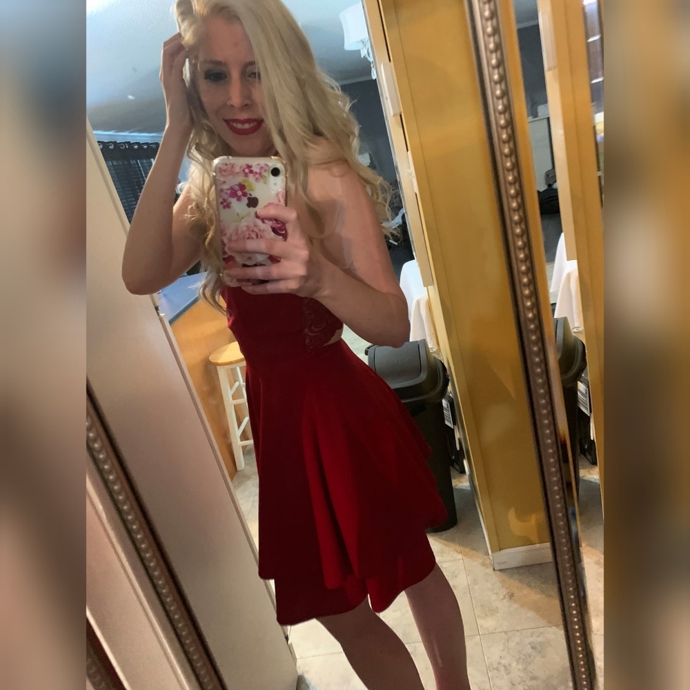 Meet your Posher, Alison